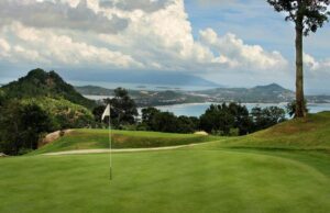 royal samui golf course only 10 mins from wing samui condo